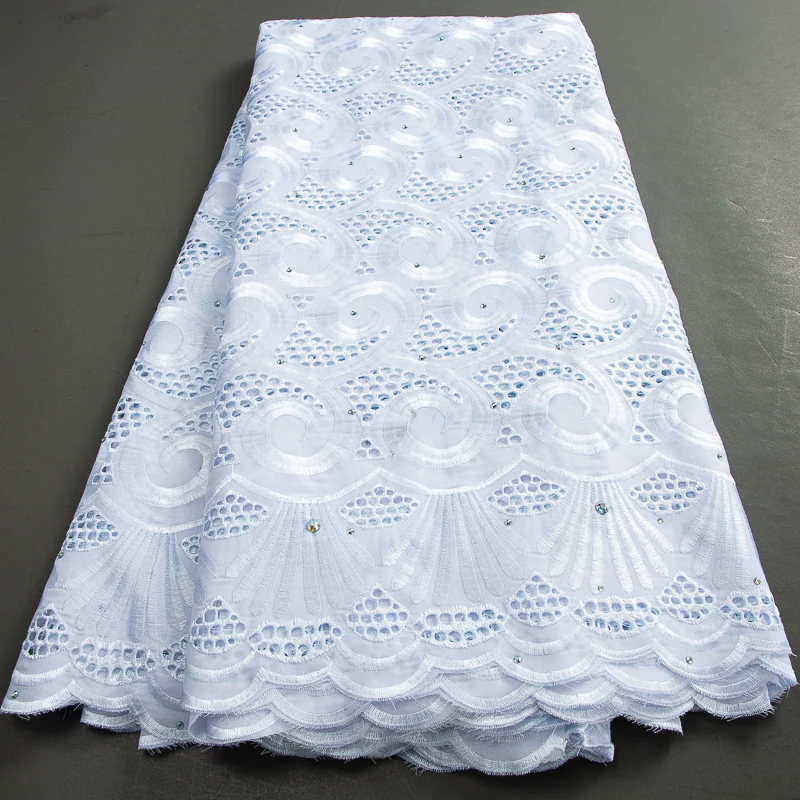 Swiss Voile Lace In Switzerland 2023 High Quality Nigerian African Cotton Lace Fabric for Women Wedding Dresses Party Sew A3399