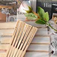 Éventails en papier blanc personnalisés avec sac en organza, gravure personnalisée, éventails de mariage, cadeaux pour invités, accessoires pour fête de mariage, cadeaux pour invités. 3