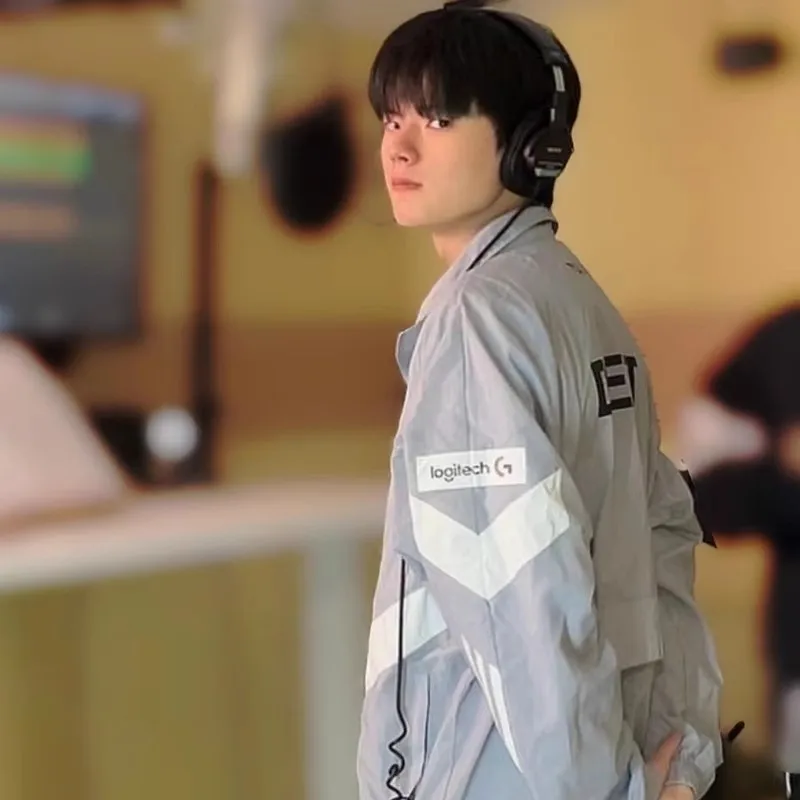 

DK LOL Game World Finals Team Uniforms Jackets LCK Deft ShowMaker Player Spring Summer Same Jacket Costume