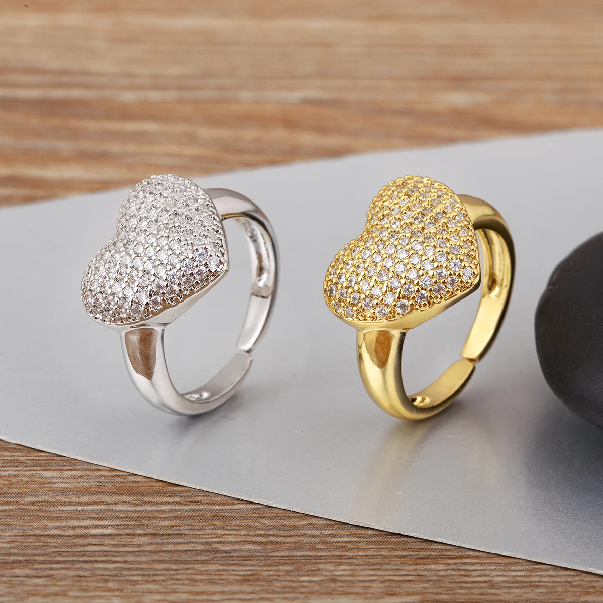 Nidin جديد وصول رومانسية شكل قلب لامعة كريستال الزركون خواتم قابل للتعديل للنساء الرجال هدايا الاصبع عيد الحب