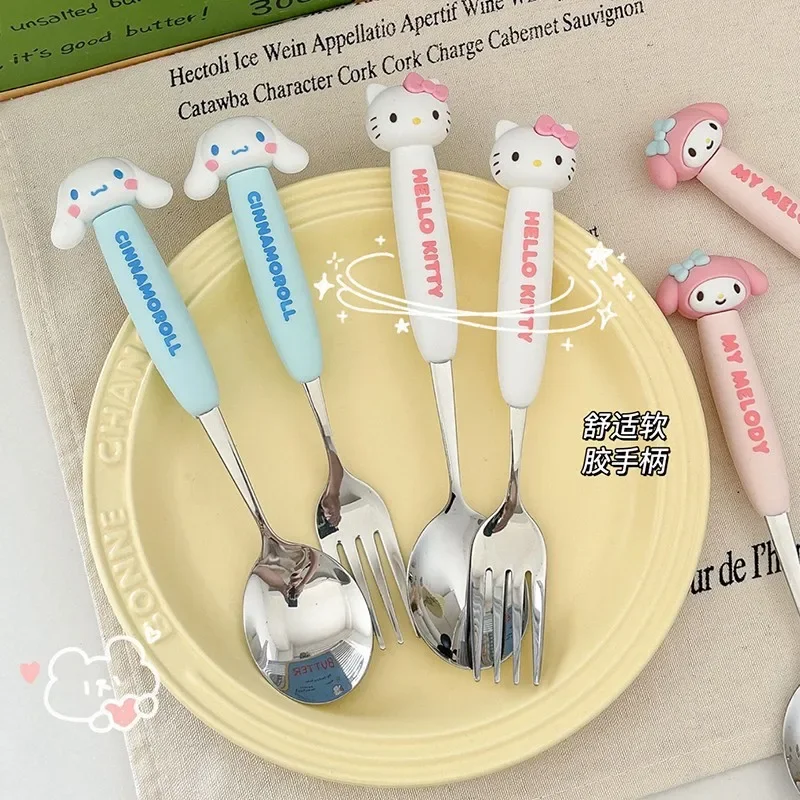 

Kawaii Kuromis Creative Cutlery Spoon and Fork Set Hellos Kittys 304 Stainless Steel Spoon and Fork for Children's School Meals