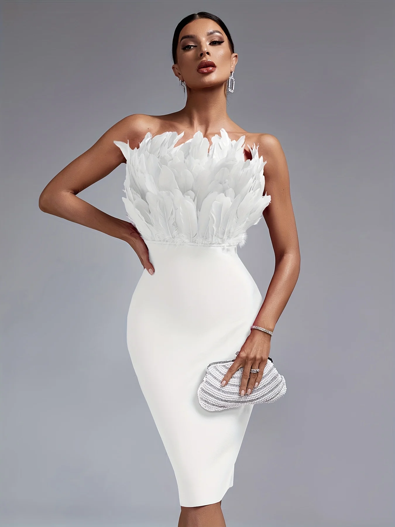 فستان نسائي أحمر بدون حمّلات ، فستان حفلة ريش ، ضي...