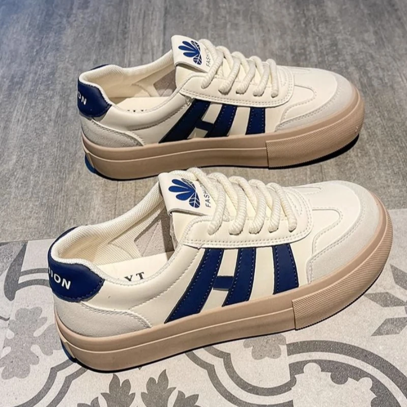 Women's Vulcanize Shoes Design Round Toe Lace Up Sports Casual Women's Sneaker Shoes Comfortable flat shoes zapatos de mujer 5