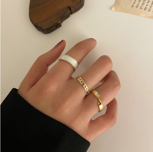 Sample Jewelry Rings Set Hot Selling Metal Alloy Hollow Round Opening Women Finger Ring For Girl Lady Party Wedding Gifts
