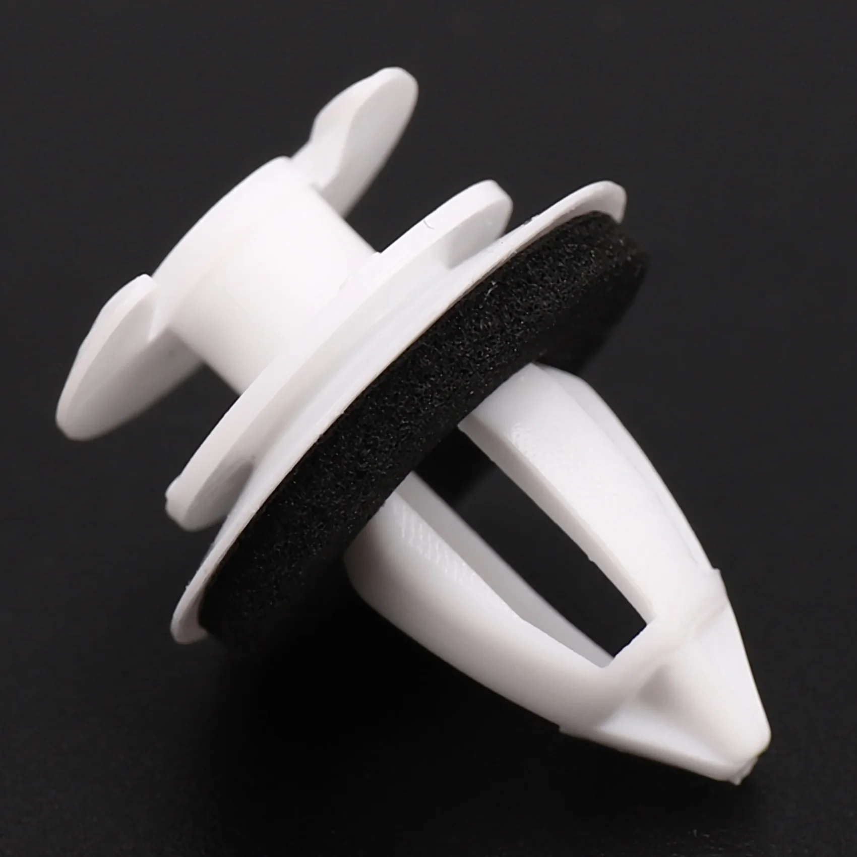 50Pcs Door Panel Clips With Seal Ring for BMW E34 E36 E38 E39 E46 X5 M3 M5 Z3 door panel clips