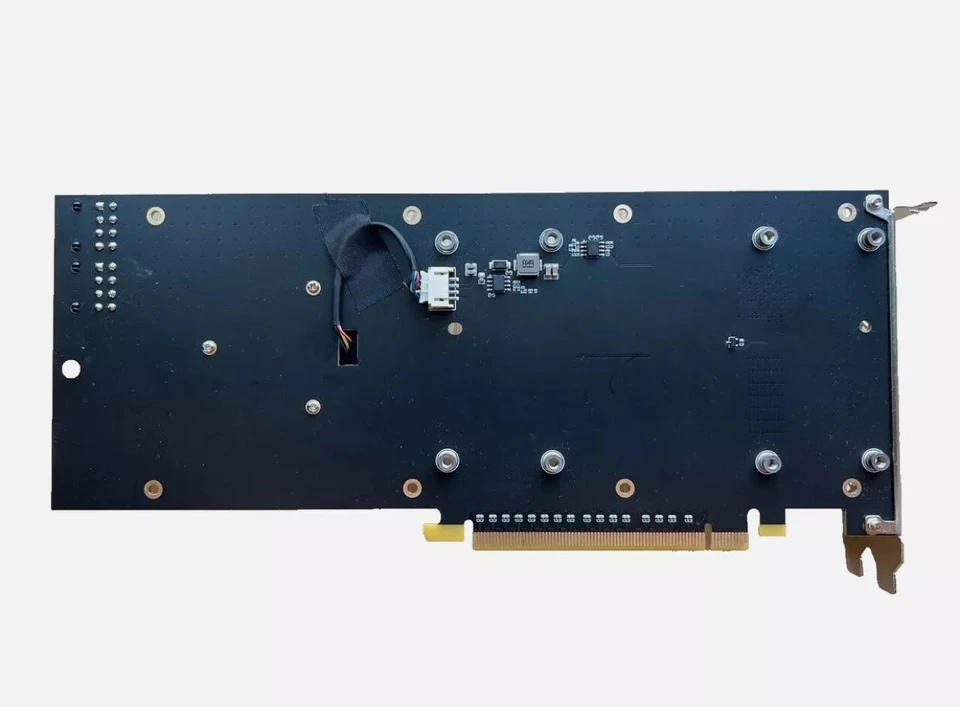 NVIDIA PCIe用SXM2アダプター 水冷式、16GB SXM2ボード付属 PCIe用SXM2アダプター（水冷式 16GB SXM2ボード付属）｜Yahoo