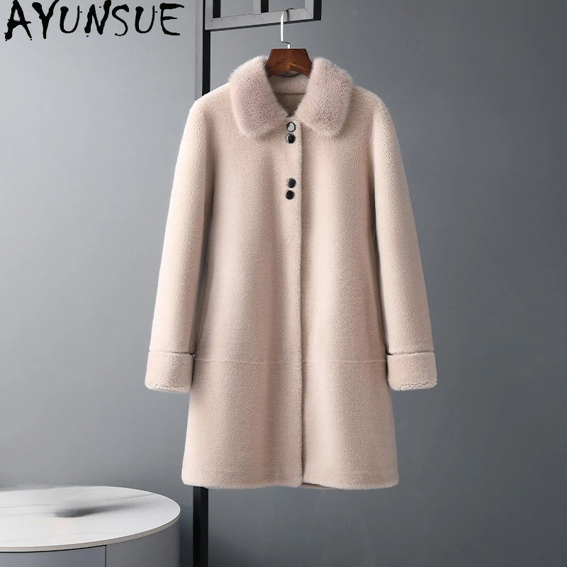 

AYUNSUE 100% Sheep Shearing Jacket Women Elegant Winter Mid-length Wool Coats Female Fur Coat Mink Fur Collar Casaco Feminino