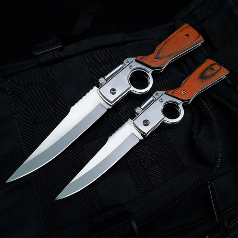 AK47 w kształcie kieszeni nóż taktyczny składane noże drewna uchwyt ze stali nierdzewnej Camping zewnątrz nóż survivalowy narzędzie EDC + LED Light