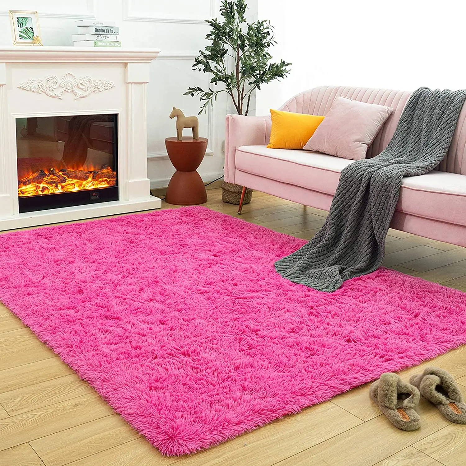 Fluffy Shag Bedroom Rug Hot Pink Area Rugs for Living Room Fuzzy Plush Dorm Rug Furry Carpet for Indoor Modern Soft Home Decor