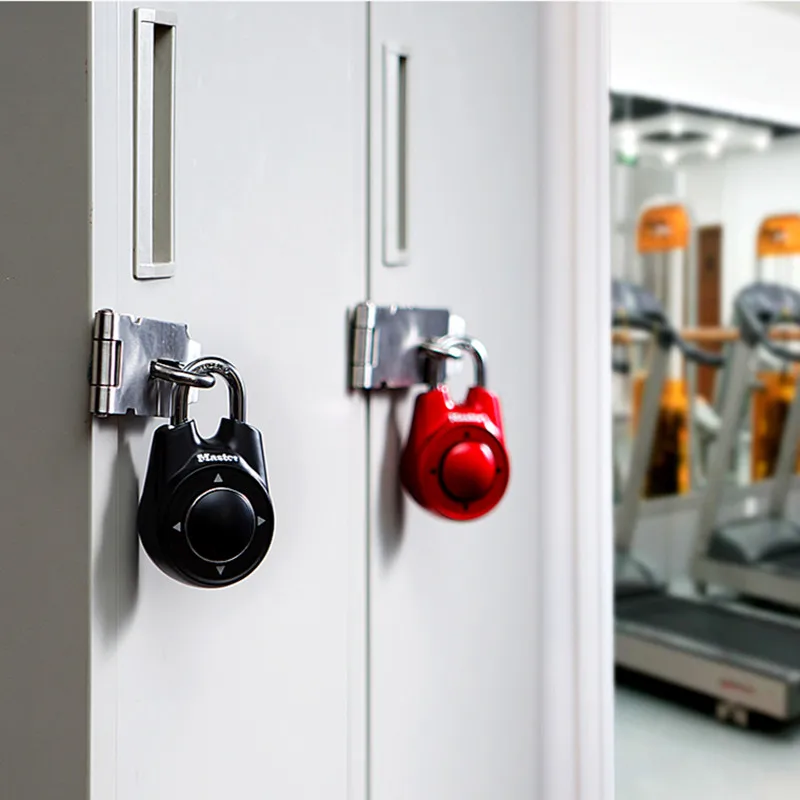 Master Lock candado portátil para gimnasio, escuela, Club de Fitness, código de combinación, candado direccional