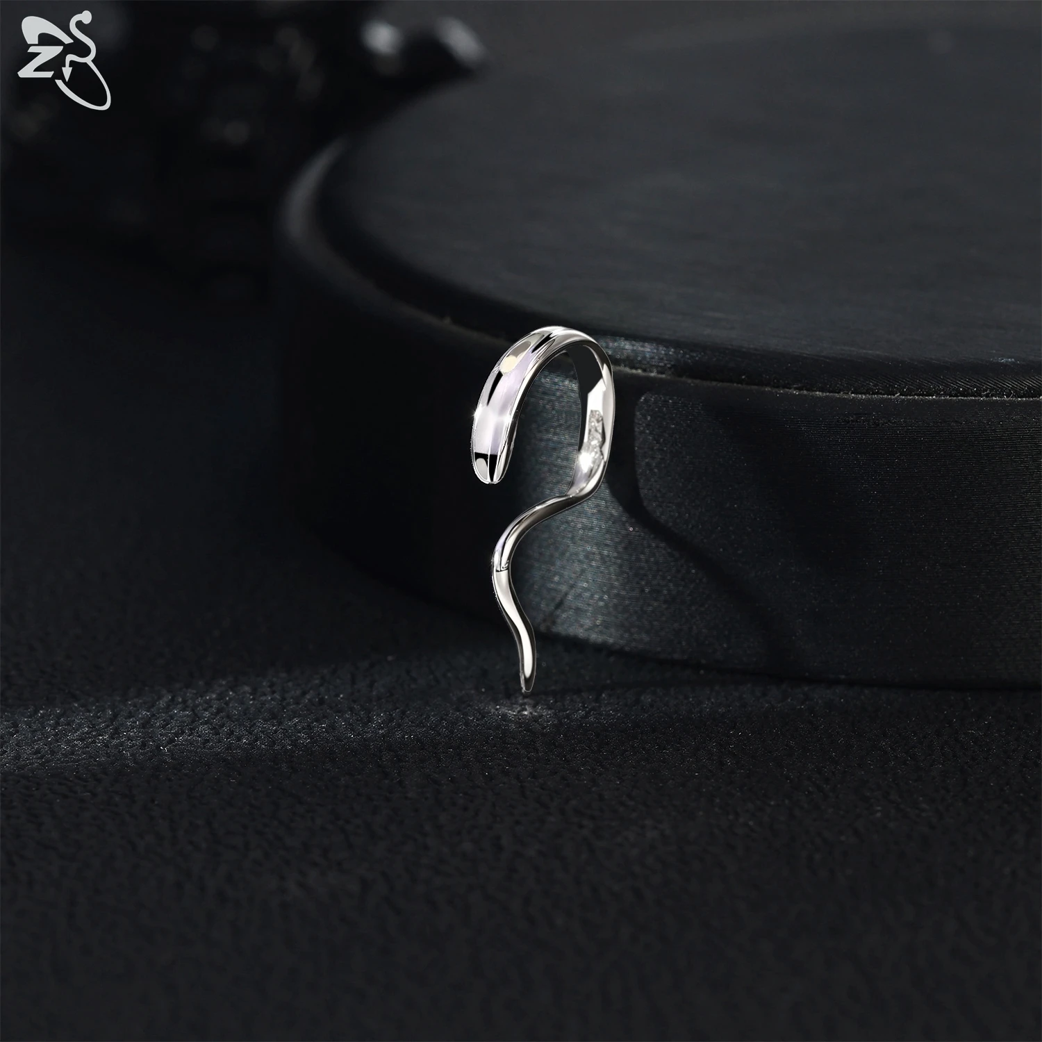 Nose Piercings AOEDEJ 1 Piece 925 Sterling Sliver Lip Ring Unique 8/10MM Labret Lips Stud Piercings For Women Men Body Piercing Jewelry Gifts