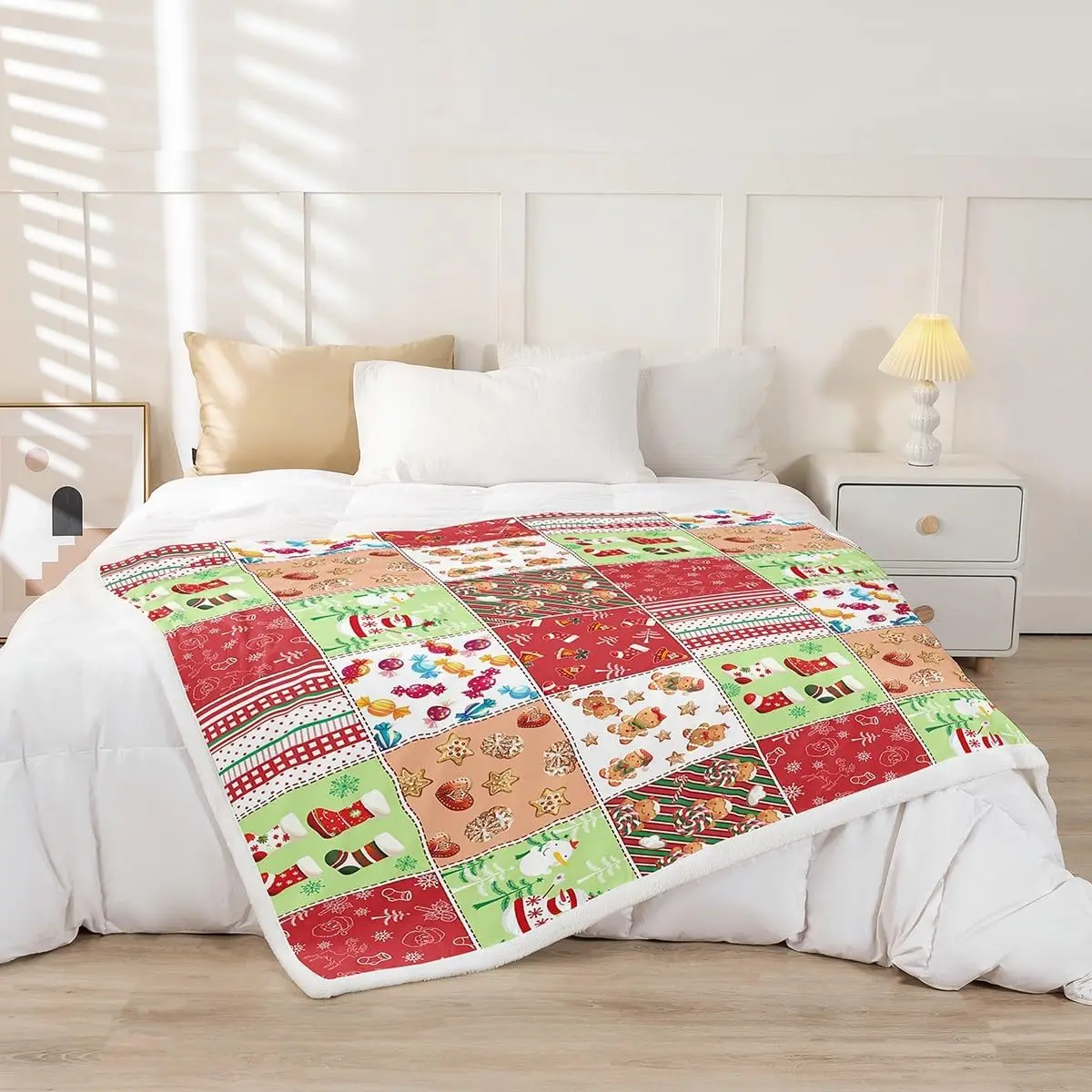 Red Green Christmas Blanket 2