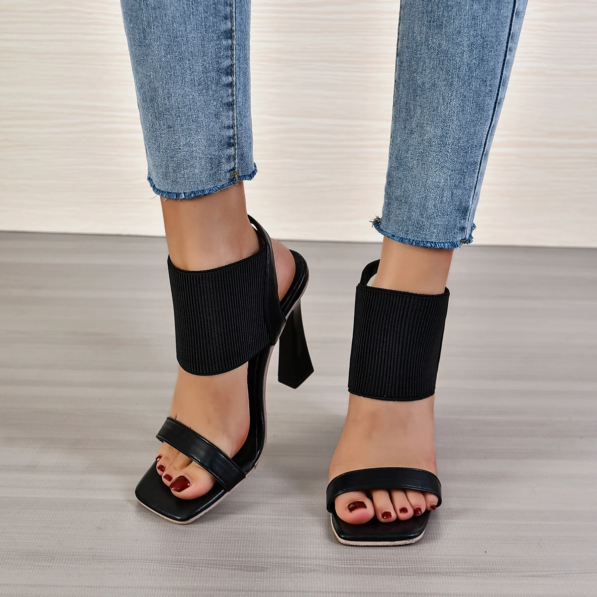 Heeled Sandals 2023 Black Patent High Heels Women Sandals Round