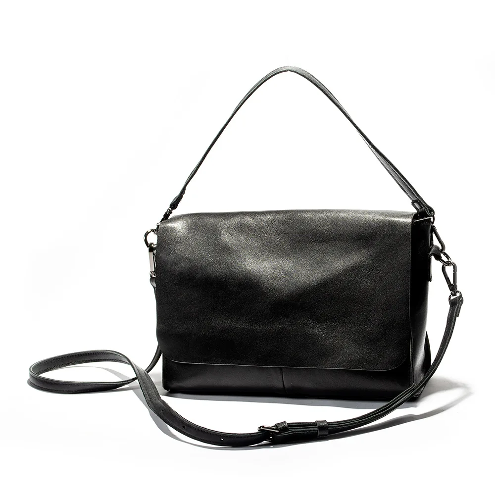 Famous Leather Designer Womens Handbag Flap Type High-capacity Motorcycle Bag European And American Fashion Women Messenger Bag