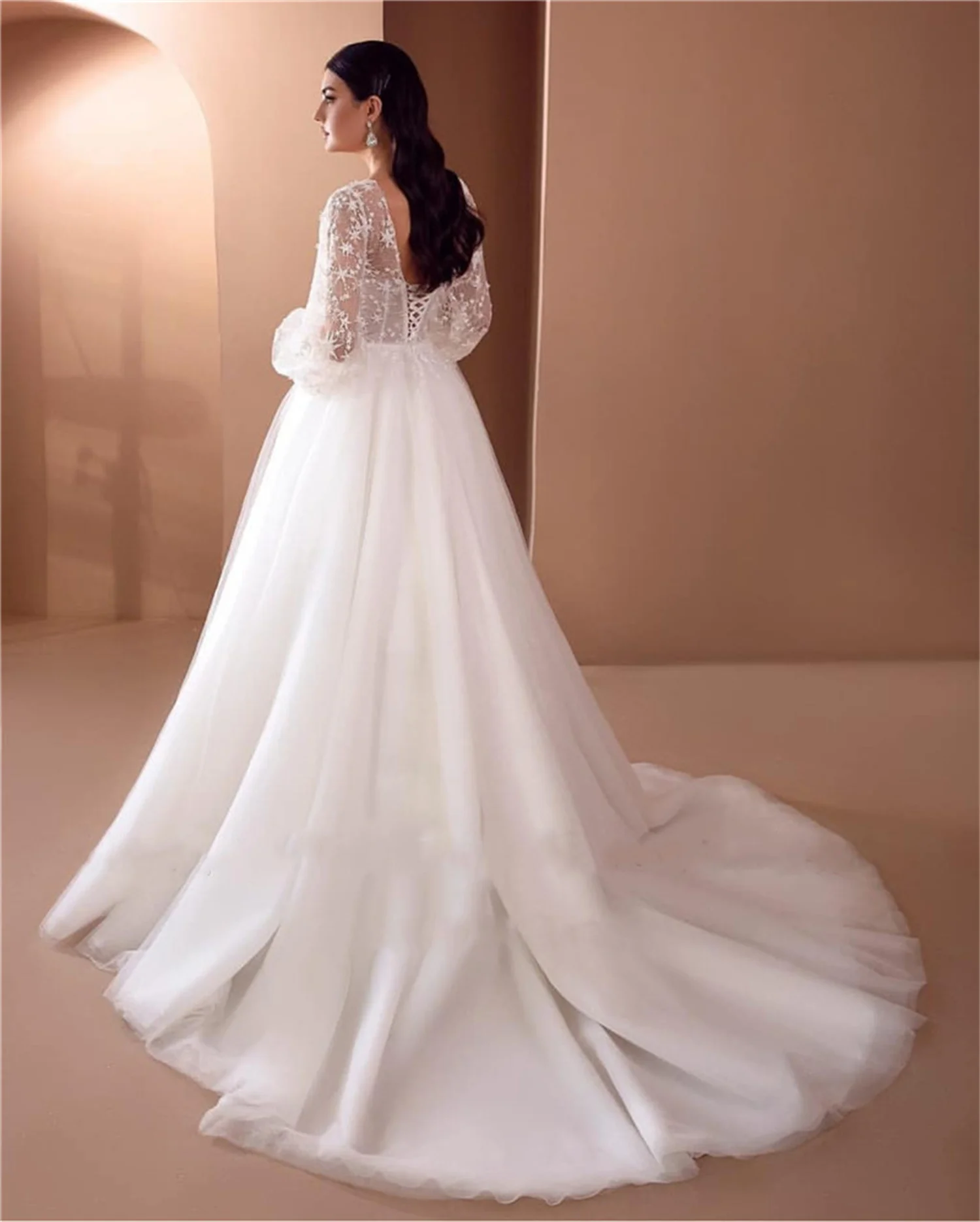 Рисунок 2 - Винтажное Звездное свадебное платье с длинным рукавом