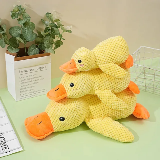 Plush Calming Duck Companion – Durable Squeaky Puppy Chew Toy for Teeth Cleaning 6