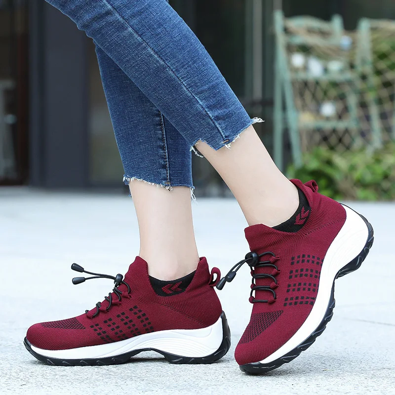 

10 Shoes for Women 2024 Cross-border New Casual Fashion Running Shoes Feiwei Breathable Women's Shoes Soft Sole Trendy Sports Sh