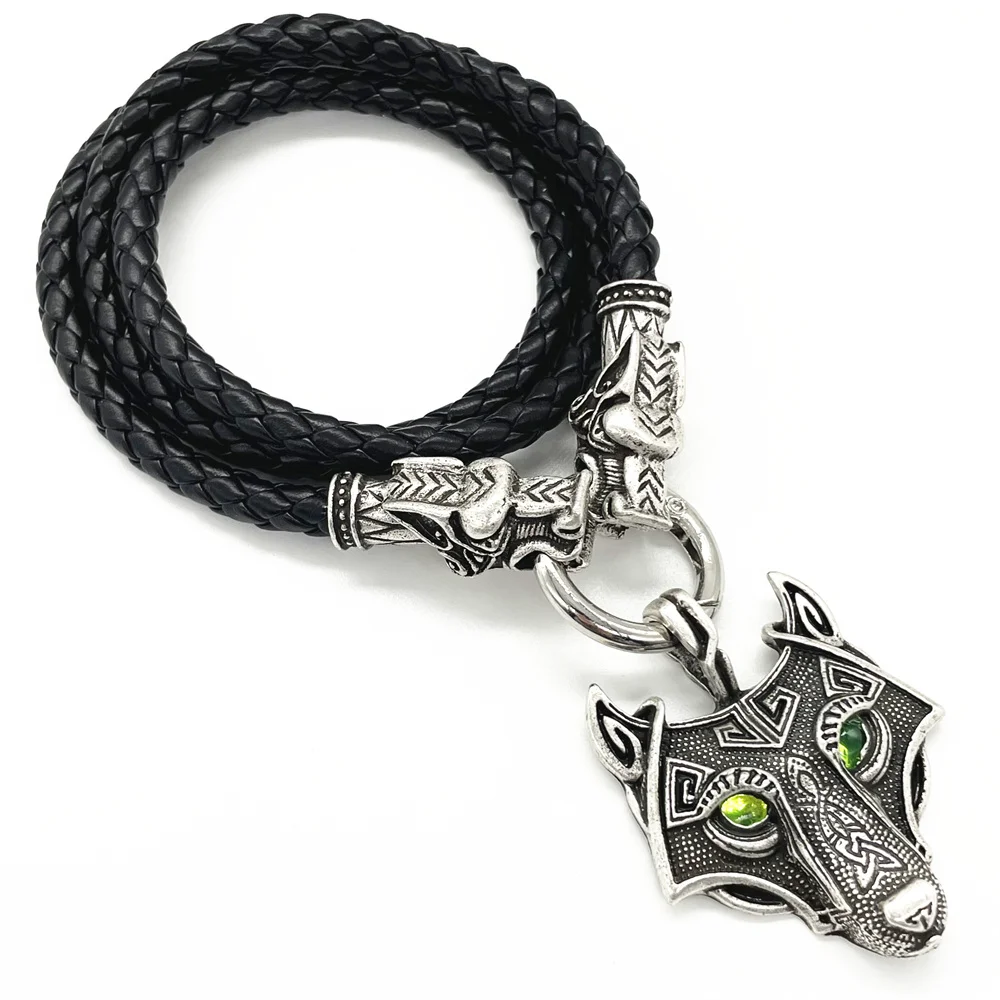 

Vintage Green Eyes Wolf Amulet Pendant Gothic Accessories Viking Necklace Double Wolves Heads Leather Chain Jewelry For Men