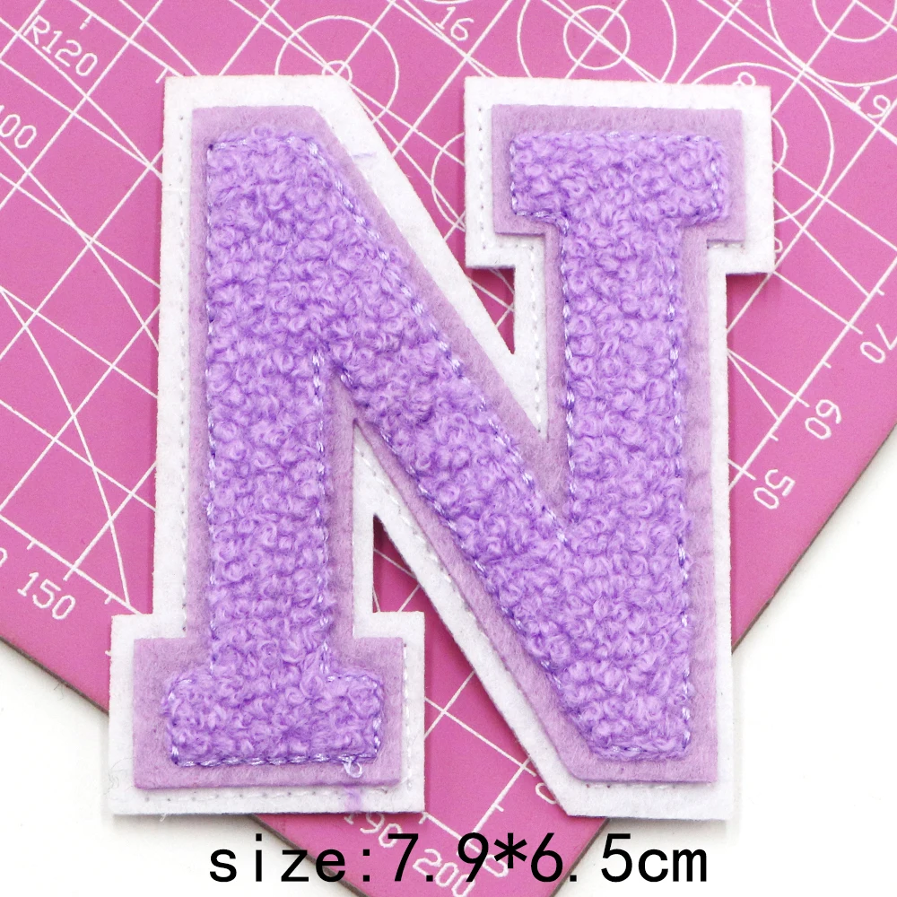 80 MM Lila Englisch Alphabet Buchstaben A-Z Applique Eisen Auf brief Patches Für Kleidung Name Abzeichen Paste Für Kleidung Tasche schuhe jean – Detail 17