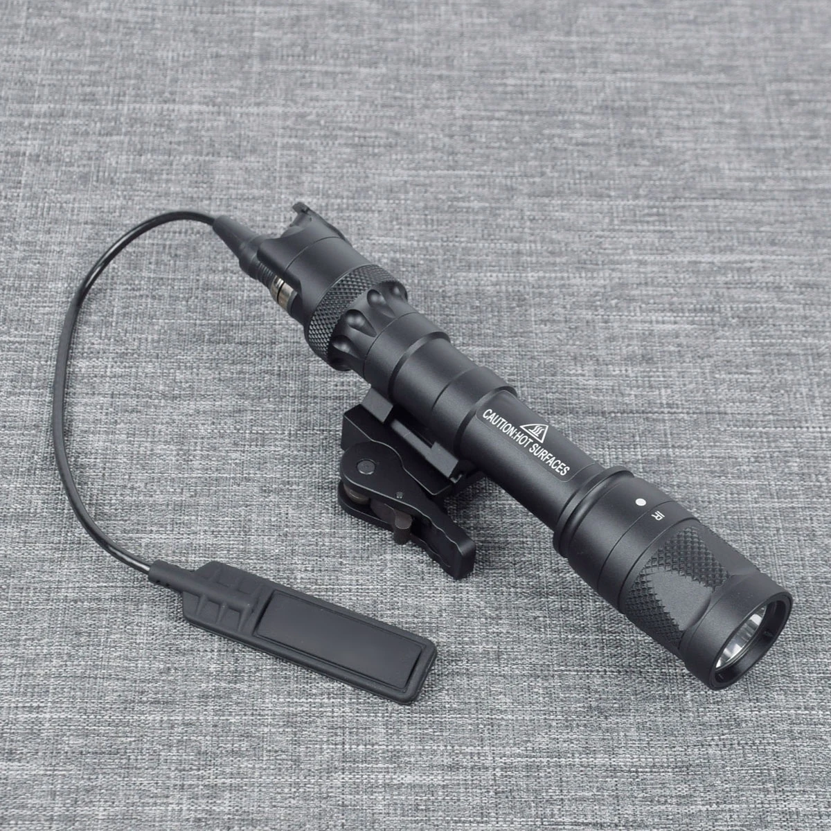 SURE-FIRE m4懐中電灯 Yahoo!オークション - 7622】SUREFIRE M4 DEVASTATOR Millennium