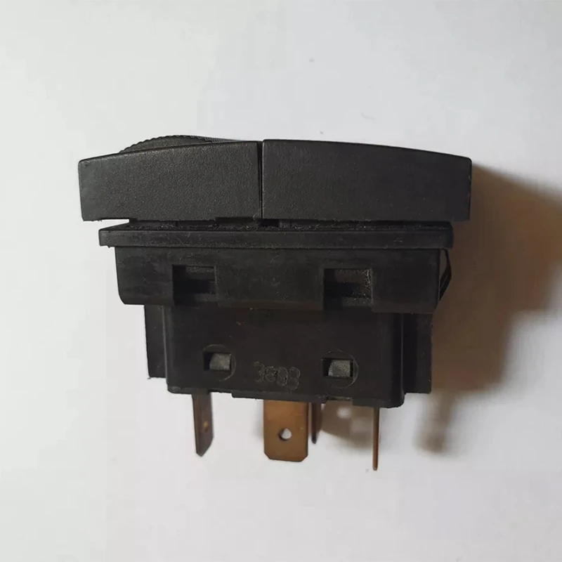  ġ , VW  GII Parati 2004-2010 377959855C, 377959855B ü