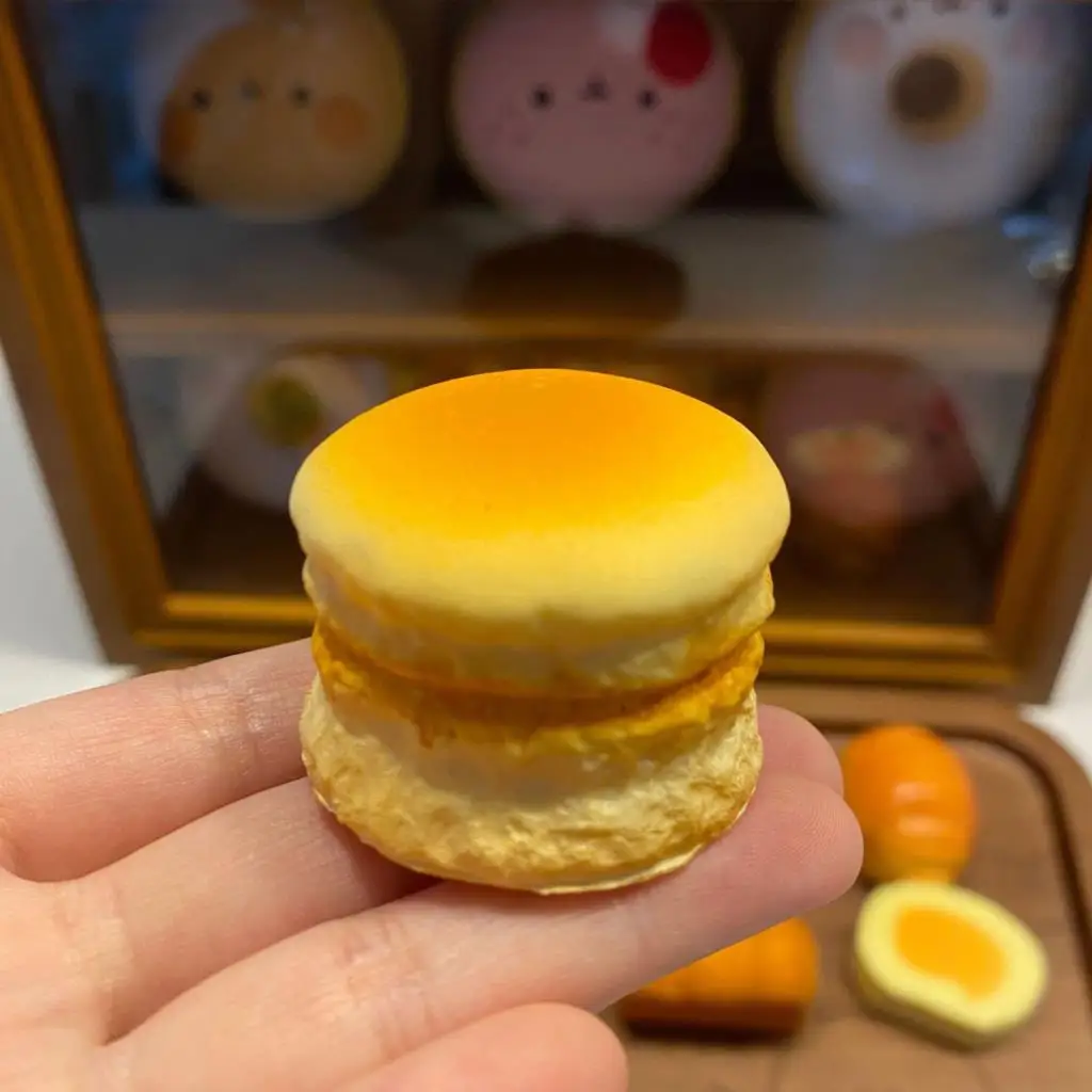 

Сжимаемая игрушка, искусственная еда, маленькая сжимаемая игрушка для кексов, хлеба, ручная игрушка для снятия стресса, медленно растущая Подарочная игрушка