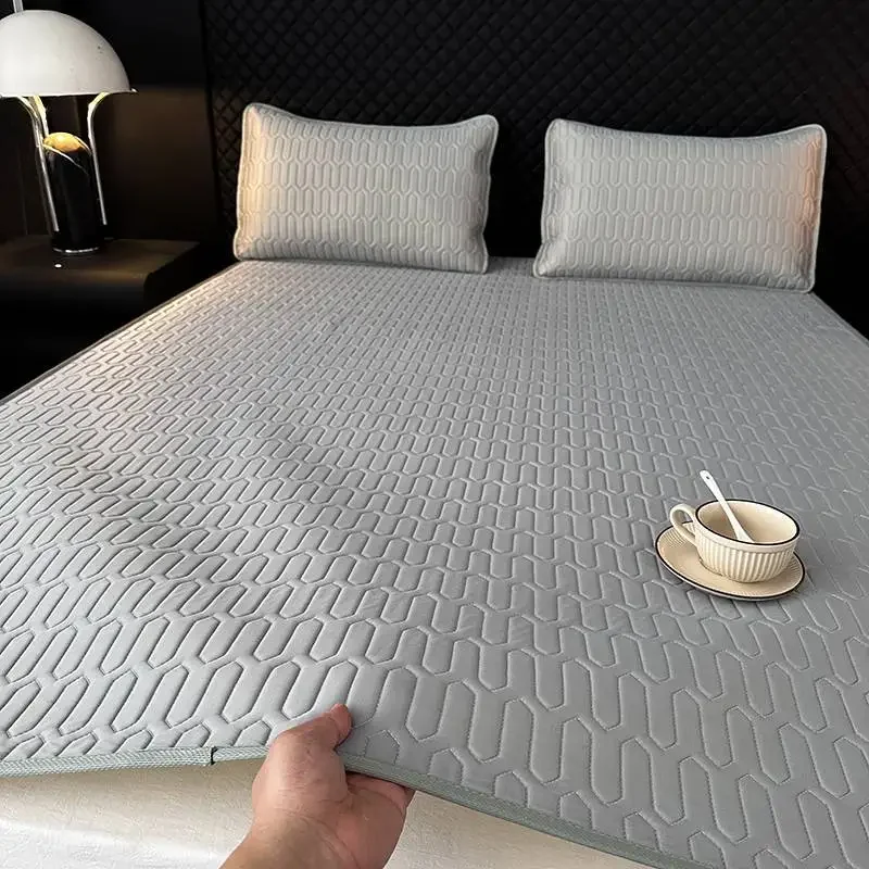 2025 popular simple, fresh and cool silk digital printing latex mat feels cool and smooth to the touch 4