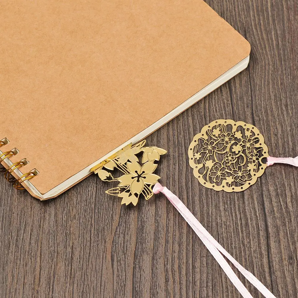 Stationery Book Holder Apricot Leaf Metal Bookmark Tassel Chinese Style