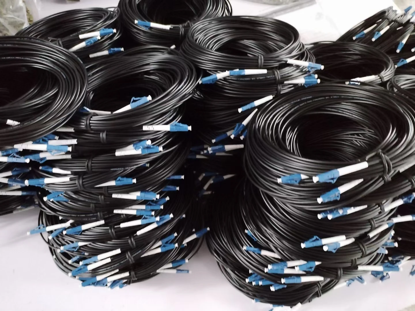 TPU Armored Fiber optic Patchcord 2 cores jumper 3mm Singlemode Outdoor 5m 10m 15m 20m 25m 30m 35m 40m 45m 50m LC FC SC ST UPC