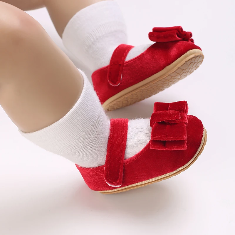 Spring and Autumn Newborn Flat Shoes Cute Velvet Bow Princess Shoes Soft Sole Anti slip First Step Shoes for Girls baby shoes soft sole shoes