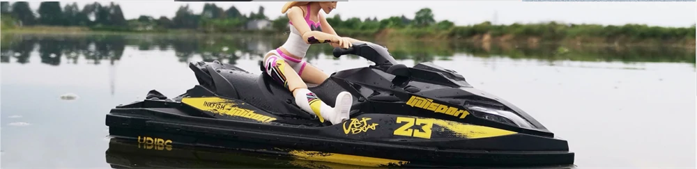 UDIRC 2.4G Jet Spray RC Boat Remote Control Speedboat Waterproof Self-Righting LED Lights RTR High-Speed Vehicles Models Toys