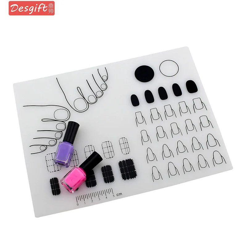 휴대용 실리콘 네일 트레이닝 매트 네일 폴리쉬 연습 패드 스탬핑 플레이트 네일 스티커 트레이너 가이드 (네일 홈 DIY용)