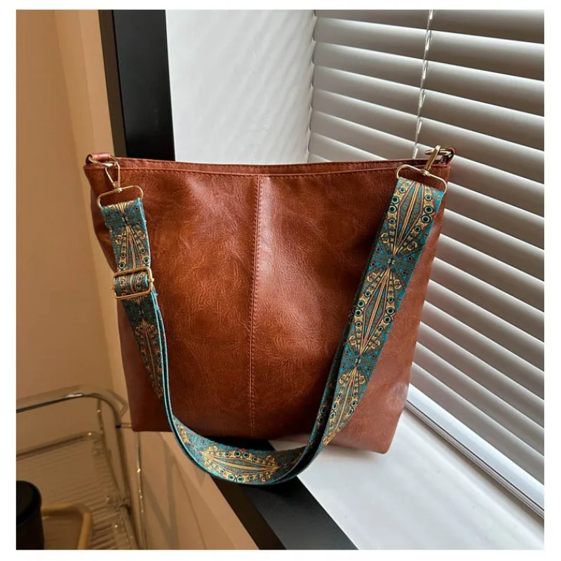 รูปสินค้า Vintage PU Shoulder Bag กระเป๋าแฟชั่นผู้หญิง