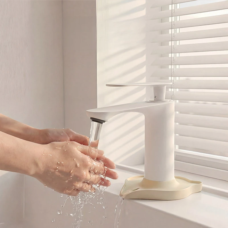 Waterproof Silicone Faucet Cover with Leak-Proof Drainage Technology