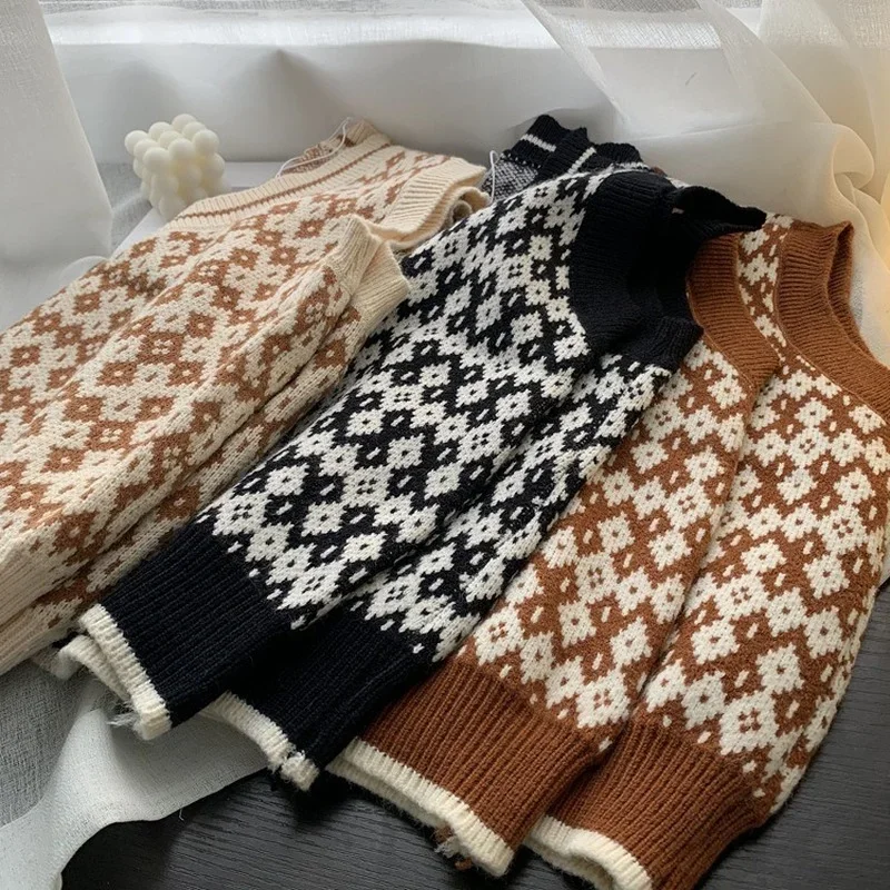 Vintage Knitted V Neck Pullover Vest Brown Fall Winter Women Retro Sweater Vest Sleeveless Warm Sweaters Y2k Casual Oversize Top lordloar cable variation vest brown