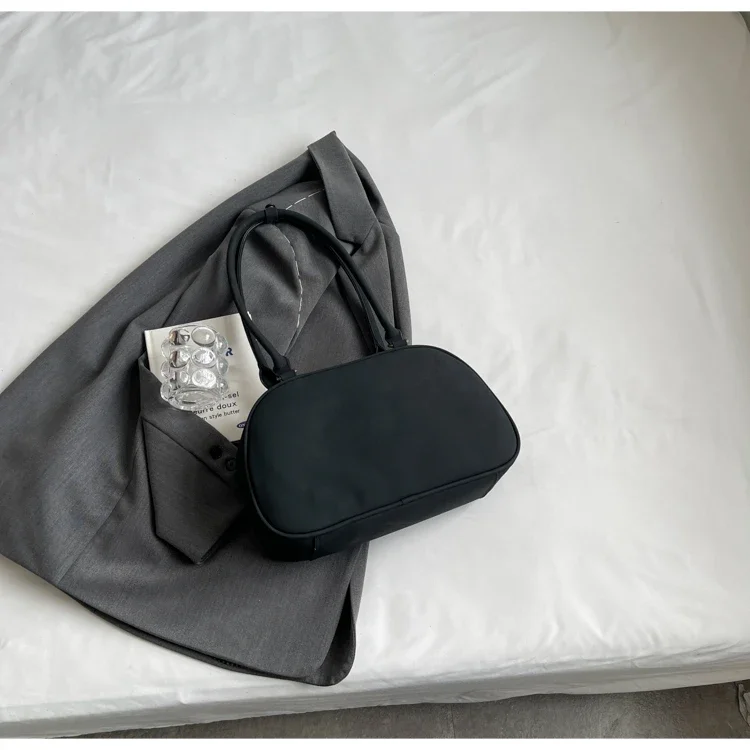 Elegant Women's Colourful Pu Leather Shoulder Bag For Daily Use_voghion.com