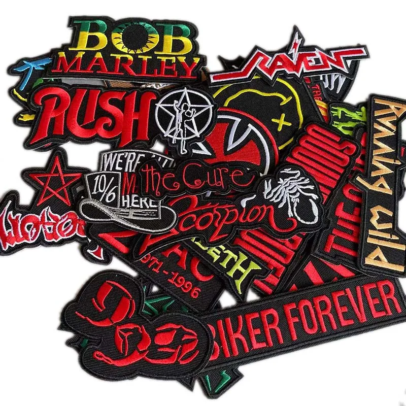50 Pz/lotto Rock Band Toppe E Stemmi Vesti Musica Punk Stiratura Distintivi Appliques Strisce Ricamate Per Giacca Jeans Adesivi FAI DA TE - Foto 8