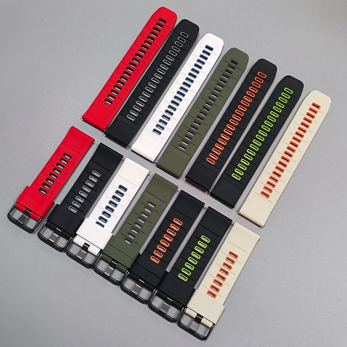 Silicone Sport Watch Band - Adjustable 22mm Strap Bracelet