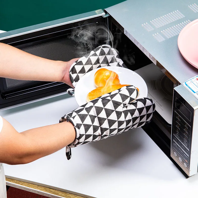 Kitchen gloves cotton pot holders thickened oven gloves set
