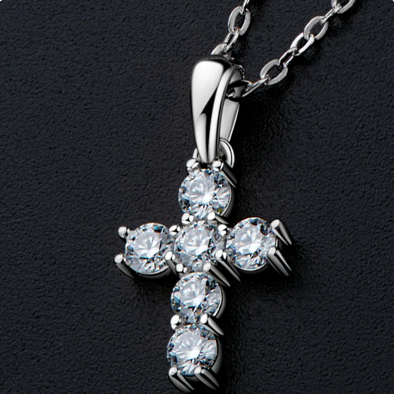 0.6 Carat Full Moissanite Cross Pendant Necklace S925 Sterling Sliver Chain D Color VVS1 Fine Jewelry for Women Men Wedding Gift