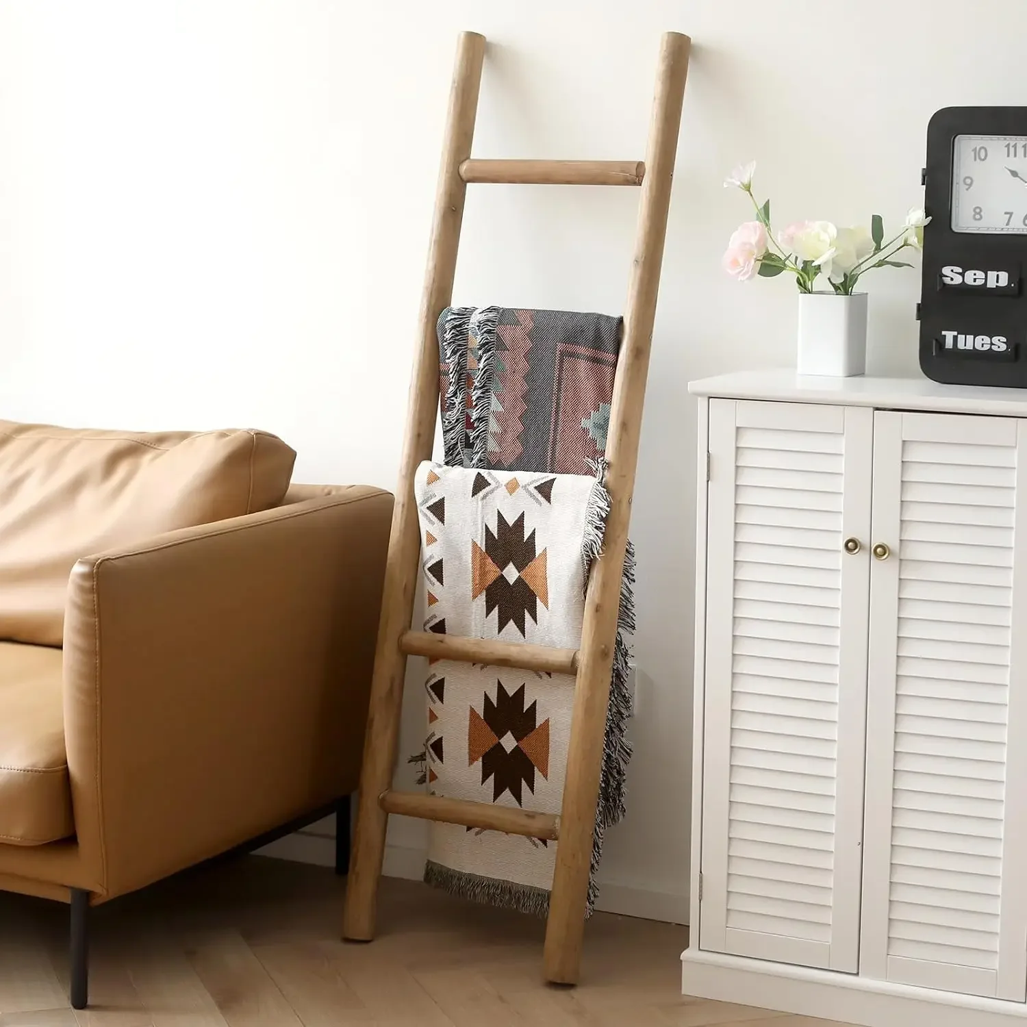 Wood Blanket Ladder Living Room Decorative Wall Leaning Farmhouse Quilt Display Holder Rustic Wooden Towel Rack for Bathroom