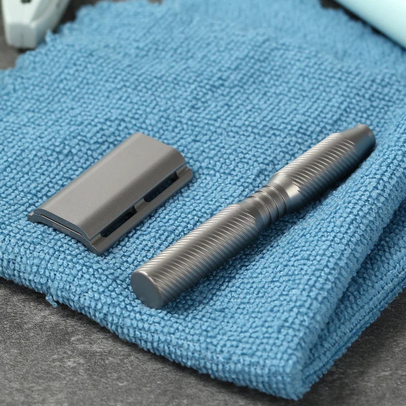 YAQI Ghost  Multiple Thread PatternTitanium Light Weight Safety Razor 6