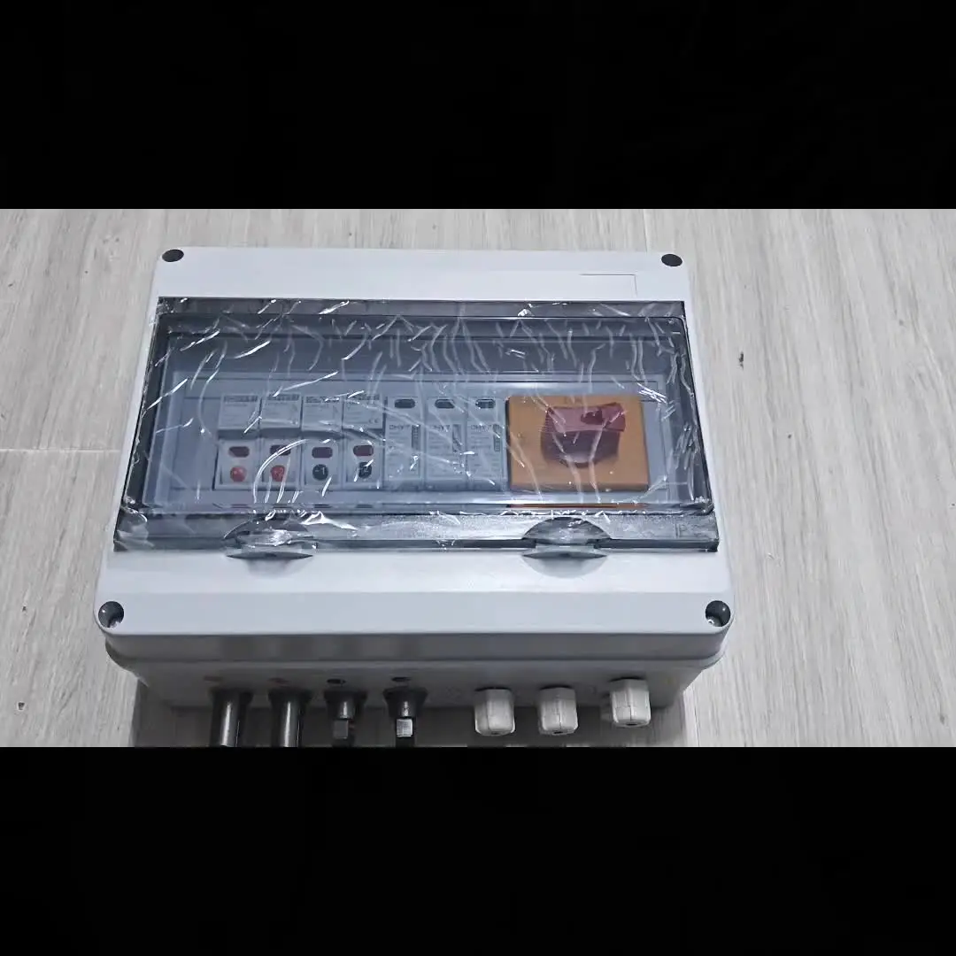 Фотоэлектрический комбайнер 2-1-1000 В с сердечником предохранителя 15 А