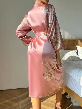 بيجامة نسائية أنيقة من فور سيزونز بطبعات عشوائية، أرواب حمام نسائية مثيرة وغير رسمية ومريحة 5