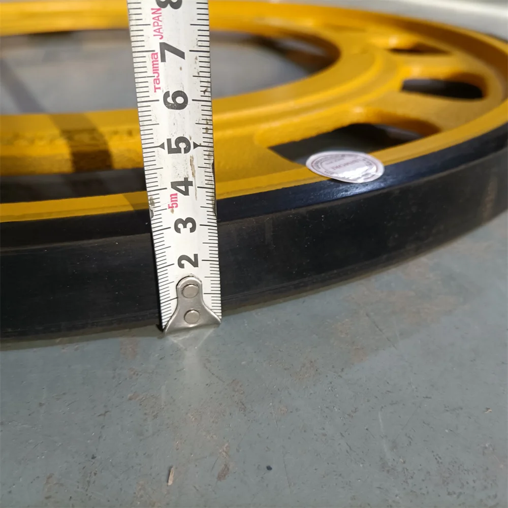 SCH388782 Escalator Handrail Drive Sheave Roller Friction Wheel 588*330*30 mm OD 588mm ID 330mm W 30mm M10