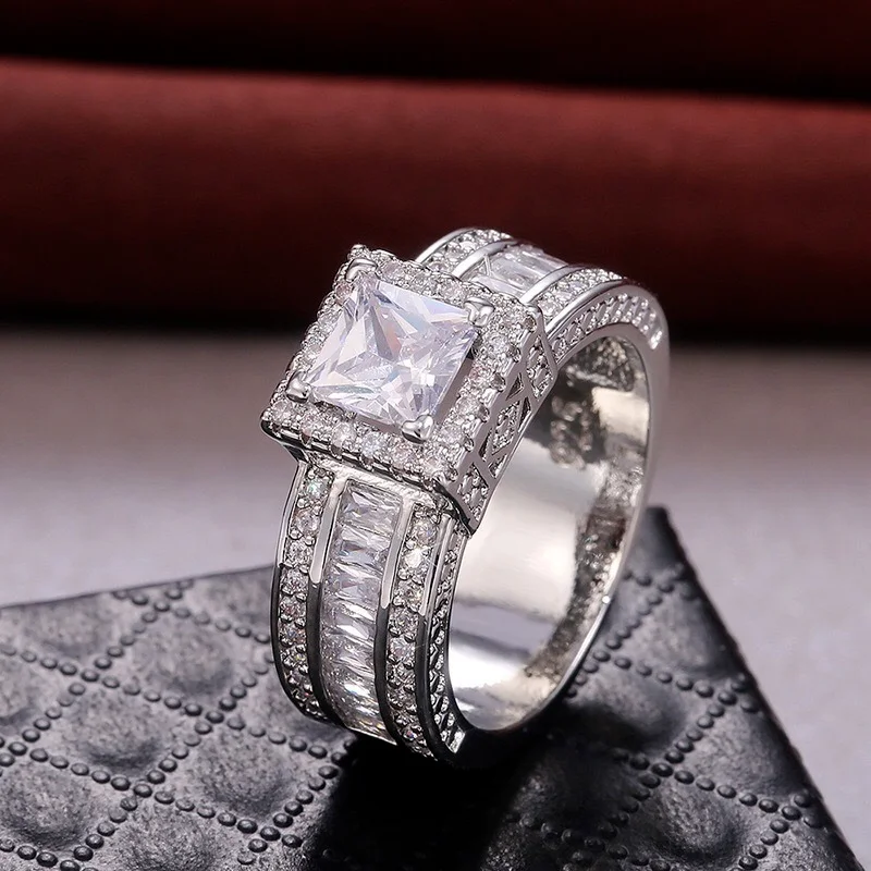 Women Men Ring Inlaid Zircon Stones Wedding Engagement Jewelry