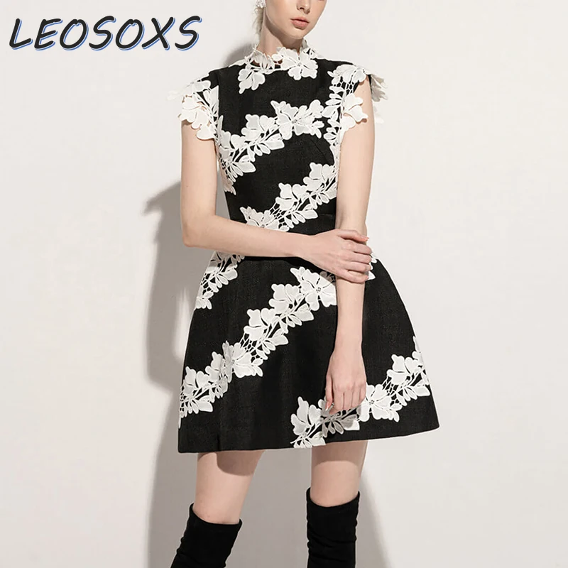 

Нишевое Дизайнерское черное платье, Новинка лета 2024, черное, белое, контрастные цвета, кружевное, без рукавов, с завязками, короткое платье для офиса, женские платья