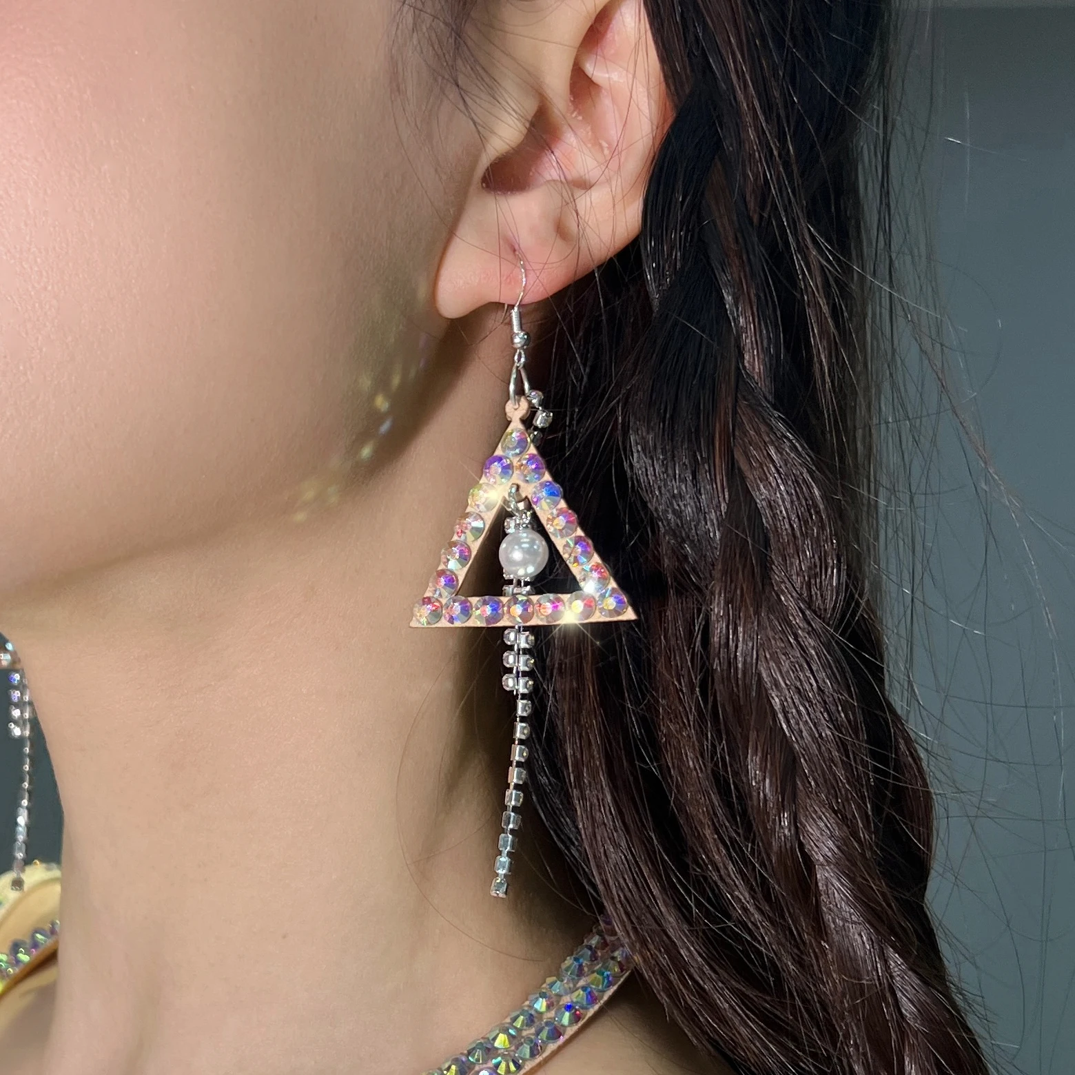 20 스타일 수제 컬러 다이아몬드 성능 귀 액세서리 밸리 댄스 여성 성인 하이 엔드 절묘한 귀걸이 쥬얼리