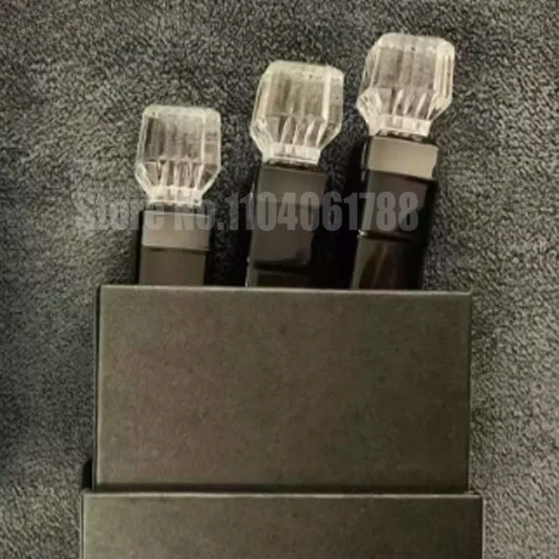 BYD Formula Leopard 8 Leopard 5 �������� �ڵ��� ���� û���� �ڵ� �Ʒθ� ��ǻ�� ��� ��� �ֺ� ŰƮ