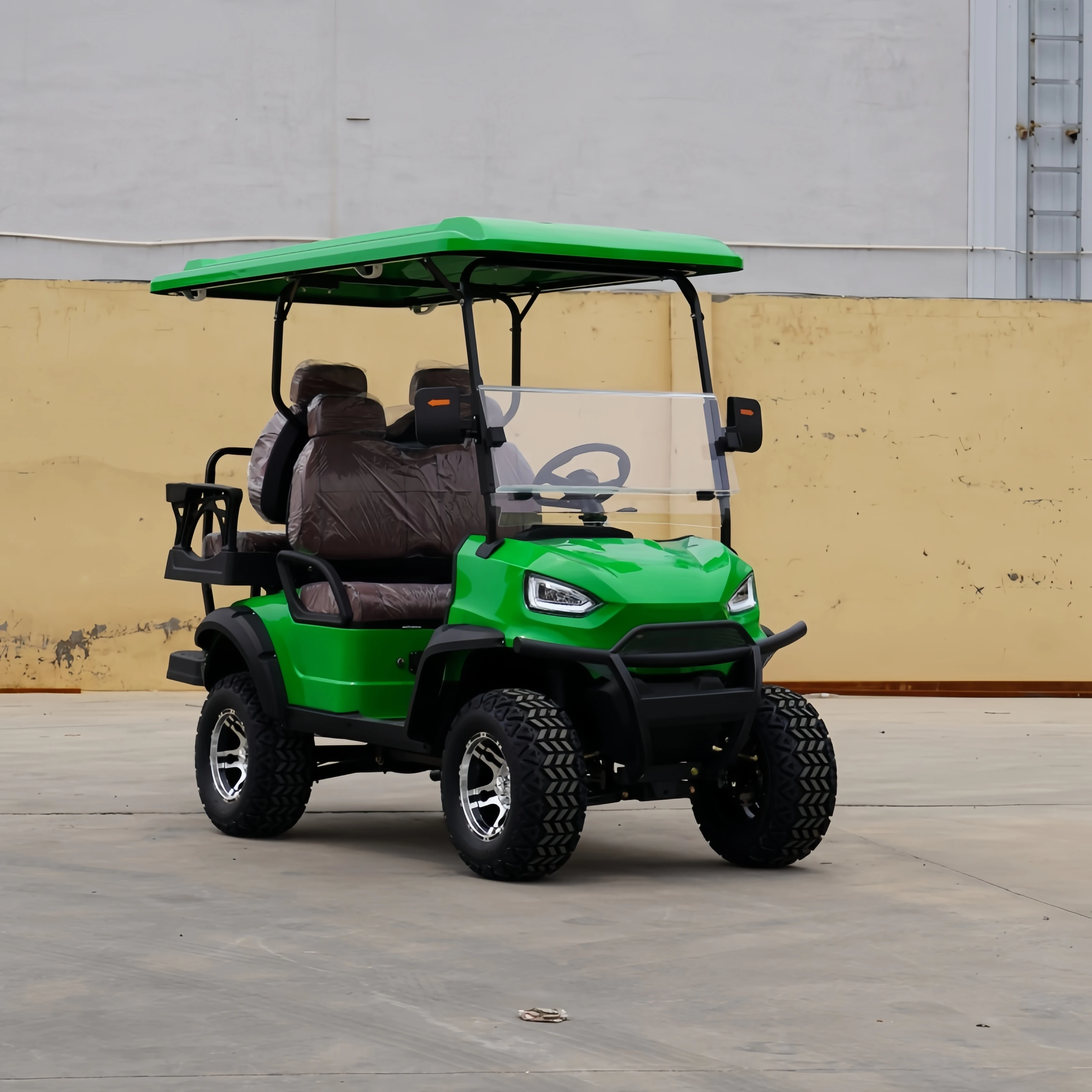 Fast Navigation High Performance 4+2 Seater Golf Cart 48v 5kw AC system with 1 Year Warranty, Easy Maintenance